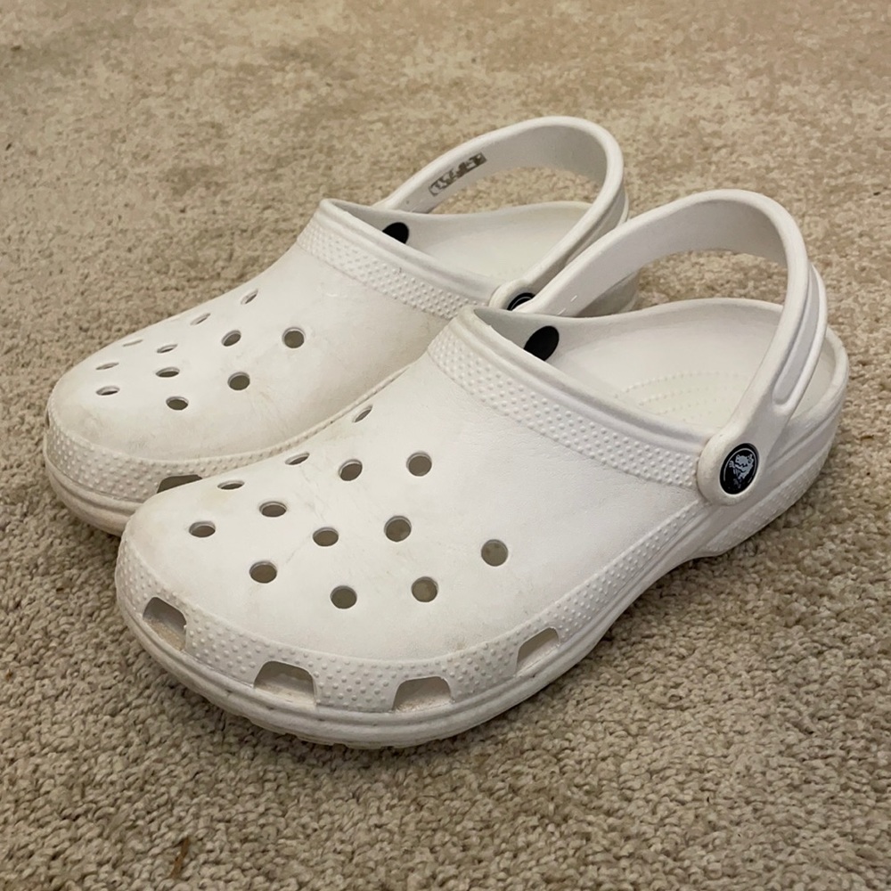 CROCS Classic Clog women’s size 8 good condition